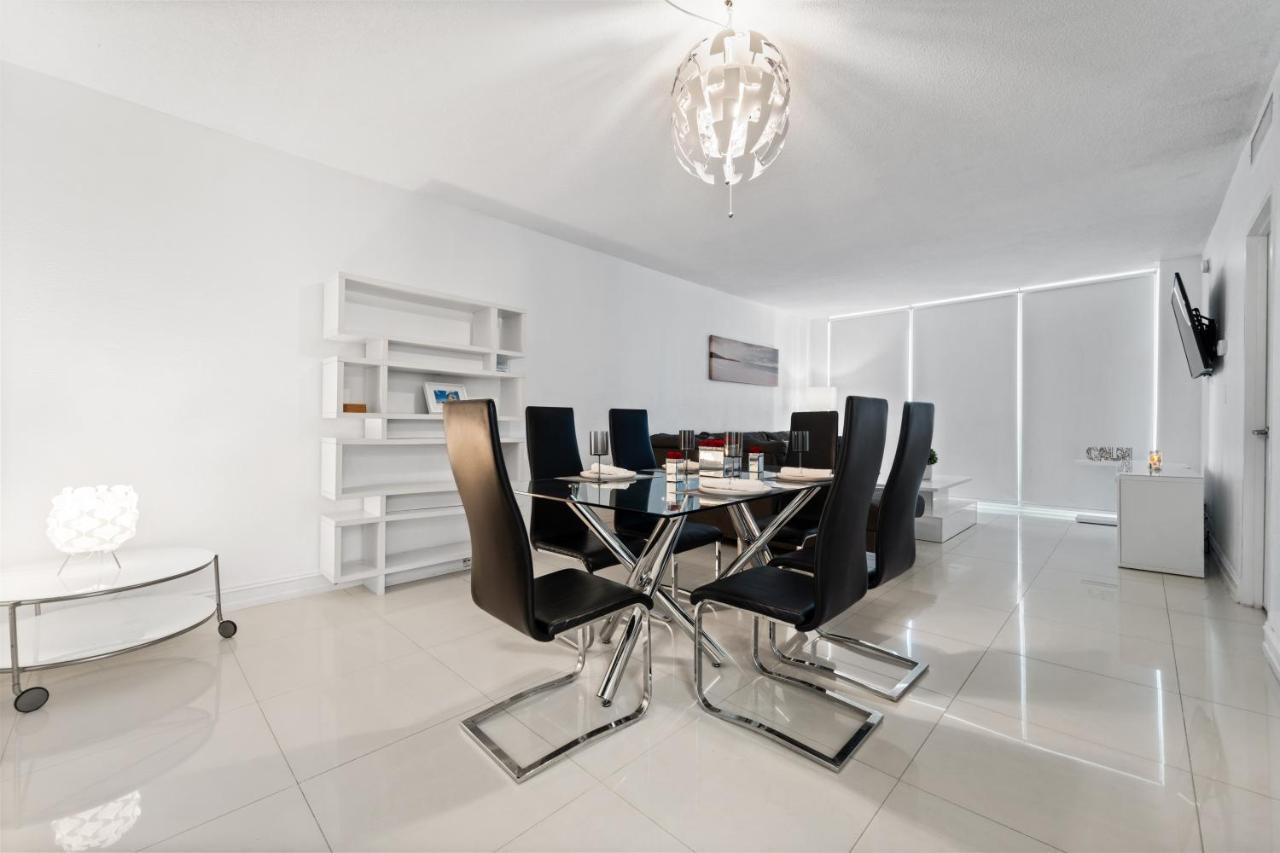 Luxury Beachfront Condo Private Beach Access, Pool & Game Room!!! Hollywood Buitenkant foto