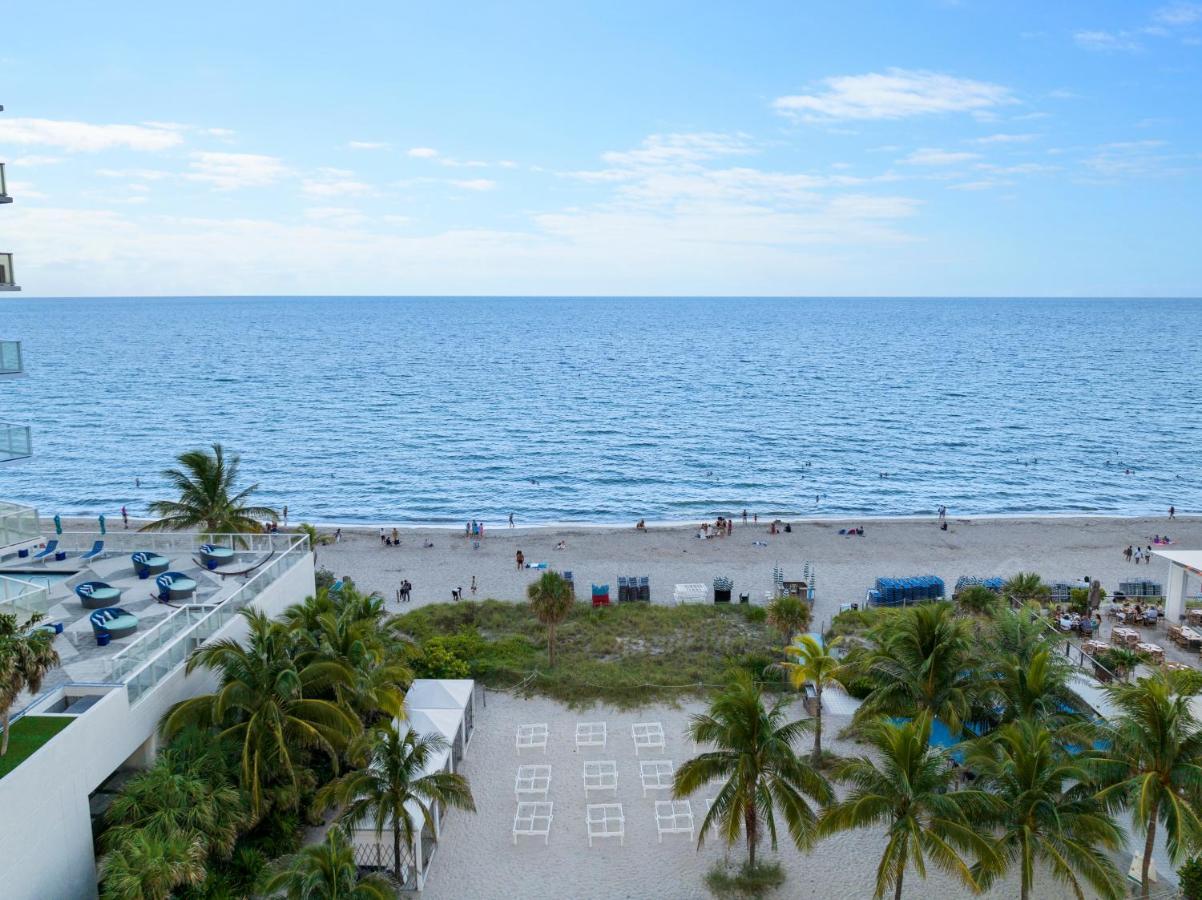 Luxury Beachfront Condo Private Beach Access, Pool & Game Room!!! Hollywood Buitenkant foto